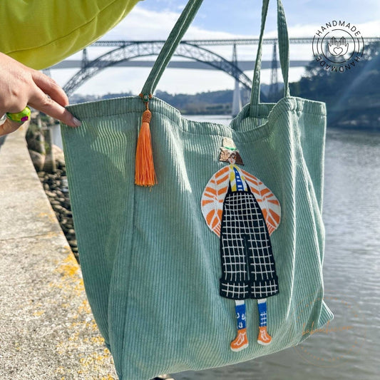 natural fabric bimba tote bag with girl figure design baboochic.com